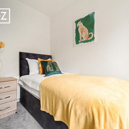 Spacious 4 Bedroom 3 Bath House For Families & Contractors With Free Parking, Fast Wi-Fi & Netflix By Firoz Property Management Leeds  Exteriér fotografie