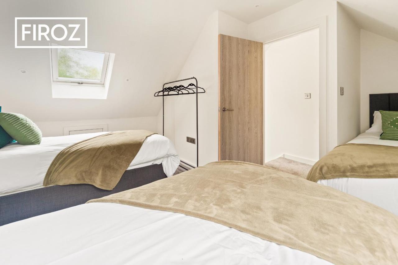 Spacious 4 Bedroom 3 Bath House For Families & Contractors With Free Parking, Fast Wi-Fi & Netflix By Firoz Property Management Leeds  Exteriér fotografie