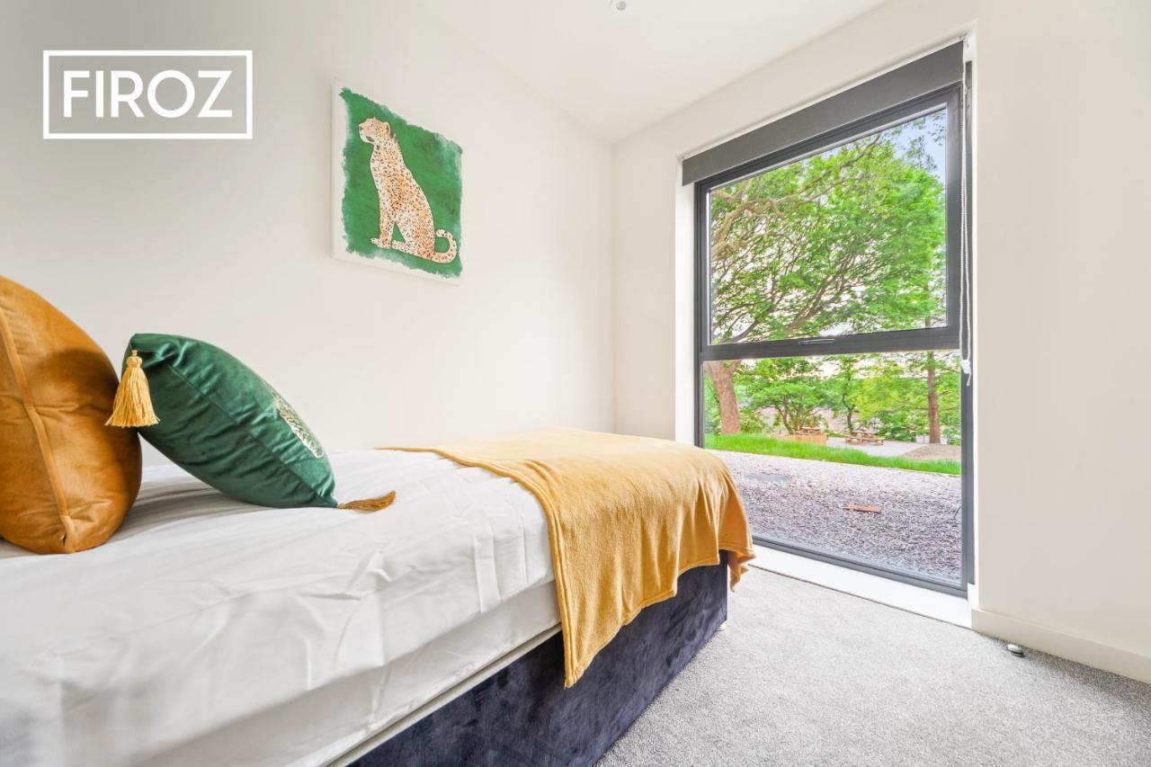Spacious 4 Bedroom 3 Bath House For Families & Contractors With Free Parking, Fast Wi-Fi & Netflix By Firoz Property Management Leeds  Exteriér fotografie