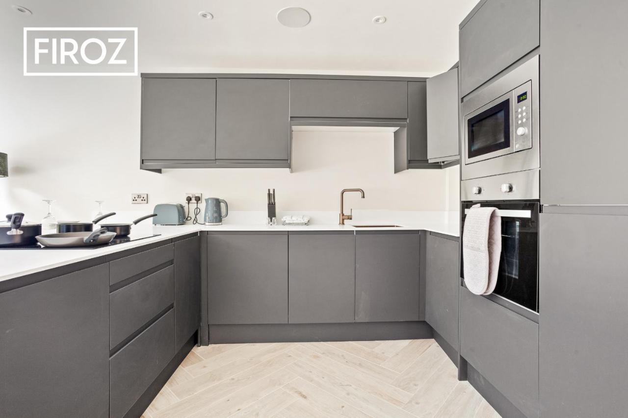 Spacious 4 Bedroom 3 Bath House For Families & Contractors With Free Parking, Fast Wi-Fi & Netflix By Firoz Property Management Leeds  Exteriér fotografie