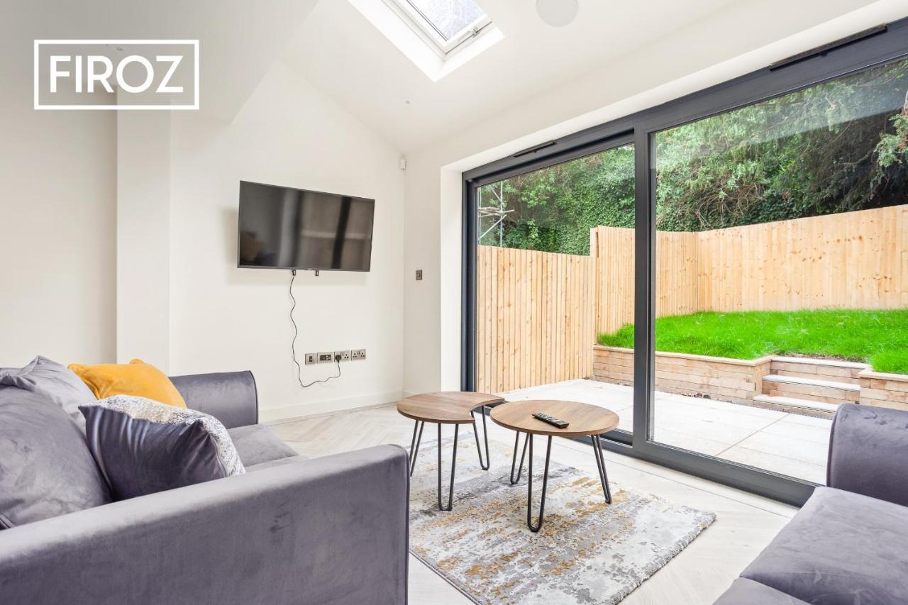 Spacious 4 Bedroom 3 Bath House For Families & Contractors With Free Parking, Fast Wi-Fi & Netflix By Firoz Property Management Leeds  Exteriér fotografie