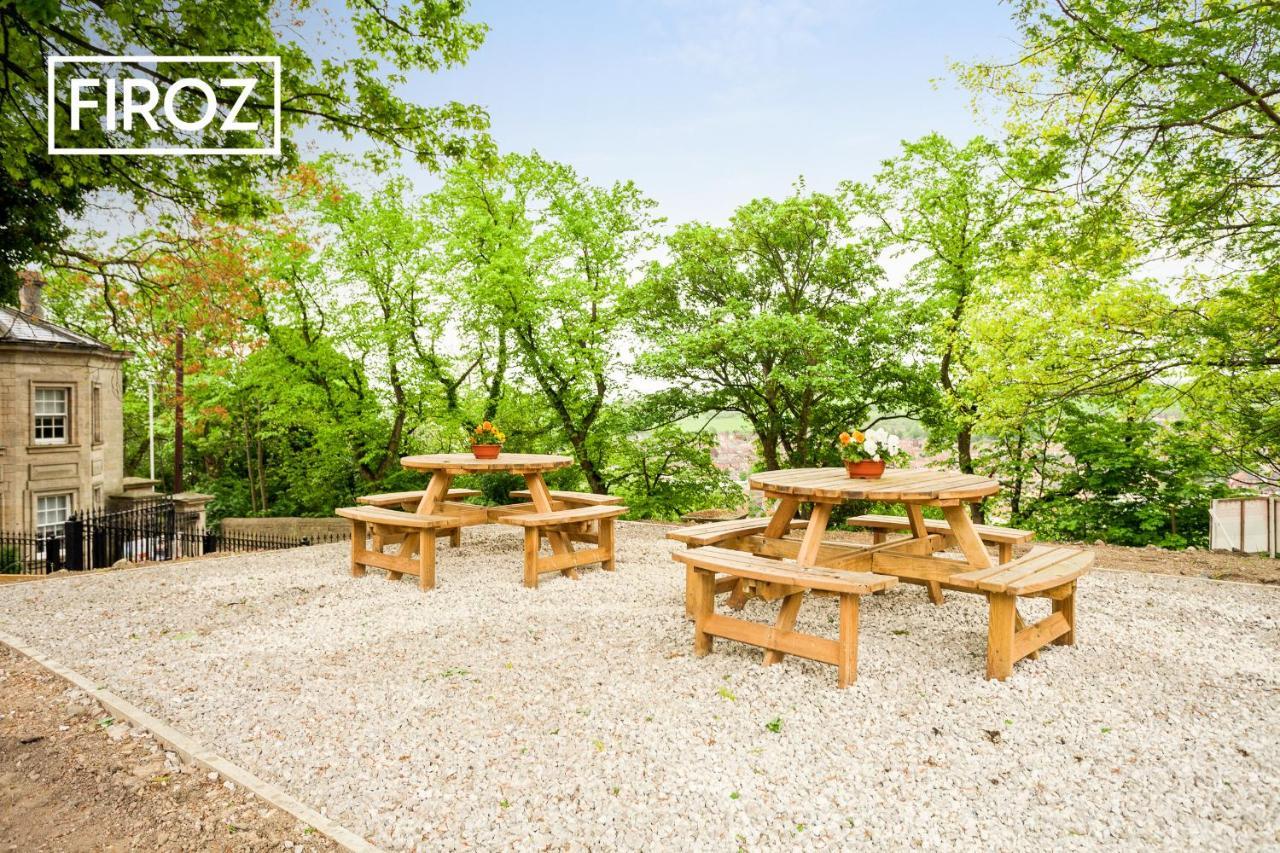 Spacious 4 Bedroom 3 Bath House For Families & Contractors With Free Parking, Fast Wi-Fi & Netflix By Firoz Property Management Leeds  Exteriér fotografie